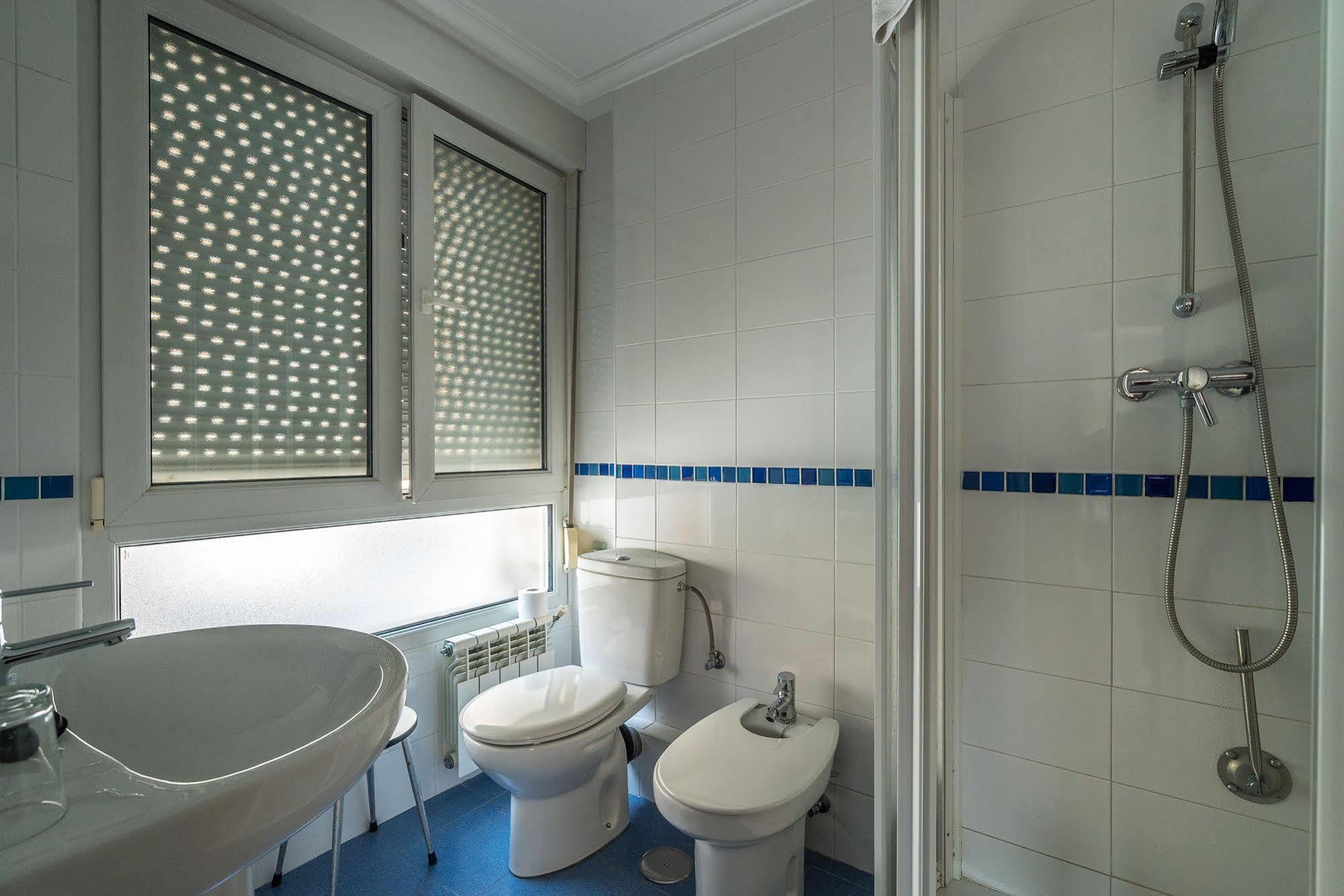 Hostal Liebana Santander Luaran gambar